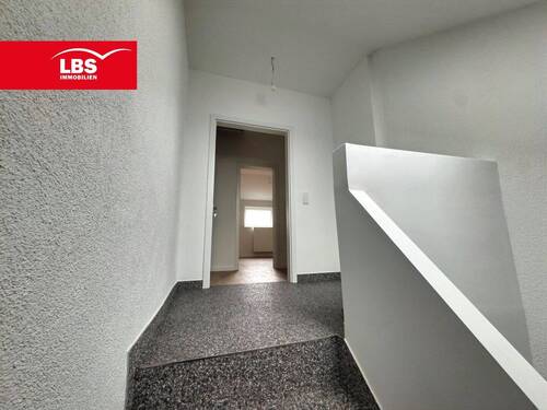 Eingangsbereich - 2 Zimmer Etagenwohnung zum Kaufen in Gelsenkirchen