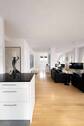 Wohnbereich I - Leben wie im Haus - 142 m² am Grunewald, Stellplatz , 4 Zimmer, 2 Bäder und 2 Terrassen & Wall-Box