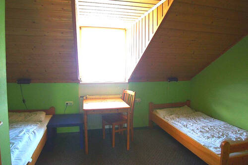 DG Zimmer 2 - 