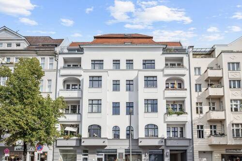 Bild 1 - Klassische 4-Zimmer-Wohnung in kernsaniertem Altbau nahe Lietzensee