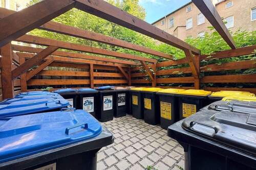 Bereich Mülltonnen - 