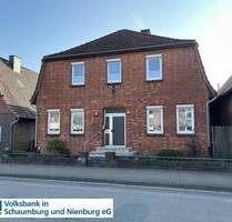 Solides Einfamilienhaus mit großem Grundstück - Nienburg (Weser) / Erichshagen