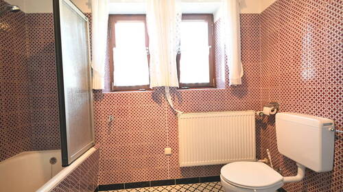 Tageslichtbad im Erdgeschoss - Einfamilienhaus mit 131,00 m&sup2; in Velburg zum Kaufen