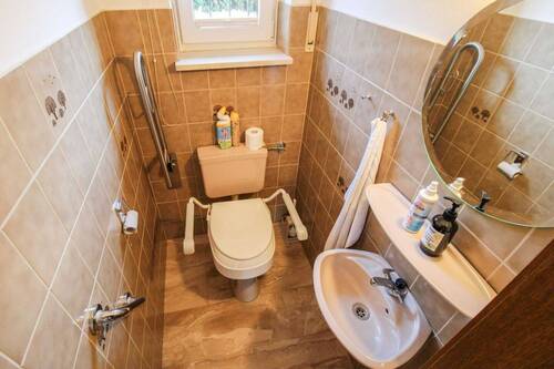Gäste-WC EG - 