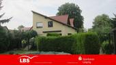 Rückansicht - Doppelhaus in gewachsener Siedlungslage