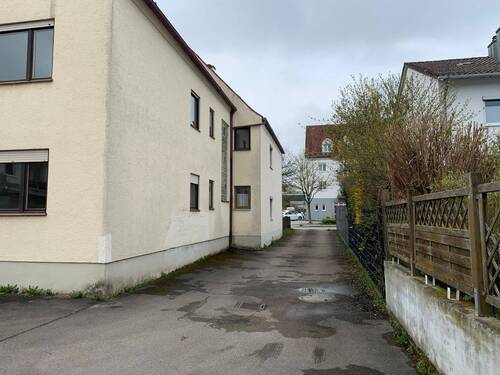 Seite Durchgang - Grundstück in Freising zum Kaufen