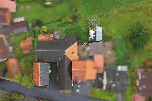Drohnenbild II - Einfamilienhaus mit 165,00 m&sup2; in Sontra zum Kaufen