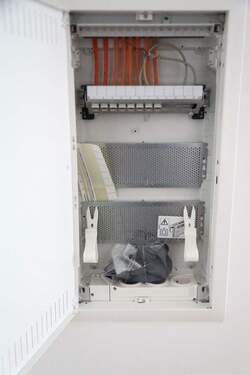 separater Medienschrank LAN - 