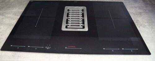 Ceranfeld mit Dunstabzug - 