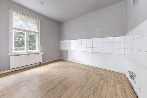 OG: geräumige Küche - 