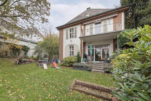 familienfreundliches Grundstück - 