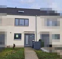 Modernes Reihenmittelhaus im Neubaugebiet von Neubeckum mit Garten und KfW-55-Standard