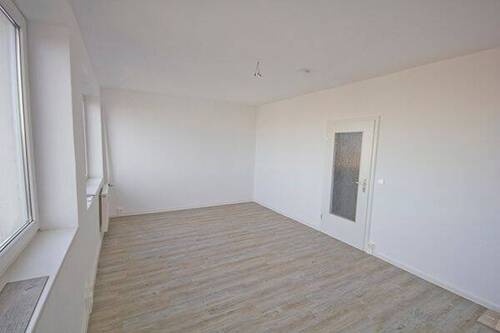 Wohn/Schlafbereich - Etagenwohnung mit 34,50 m² in Halle (Saale) zur Miete