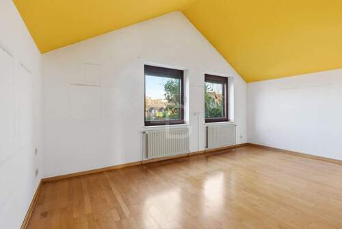 Hohe Decken inklusive - 5 Zimmer Reihenmittelhaus in Köln