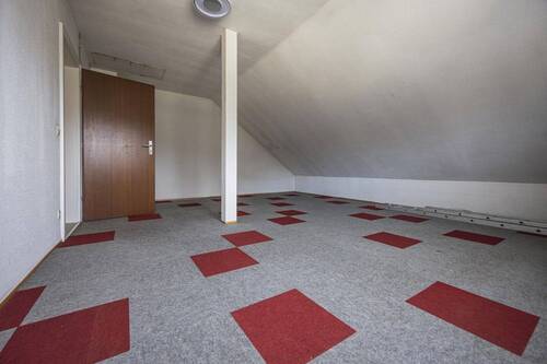 Großes Zimmer Dachgeschoß - 
