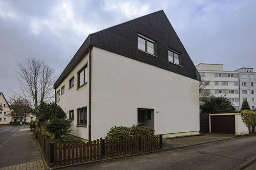 Außenansicht - Doppelhaushälfte - 415.000,00&nbsp;EUR Kaufpreis, ca.&nbsp; 163,00&nbsp;m&sup2;&nbsp;Wohnfl&auml;che