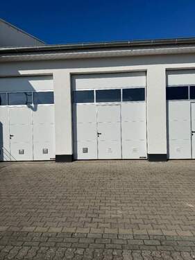 Bild 1 - XL Garage für Wohnmobil, Wohnwagen, Boot etc. in Achim-Uphusen, Nähe Bremer Kreuz