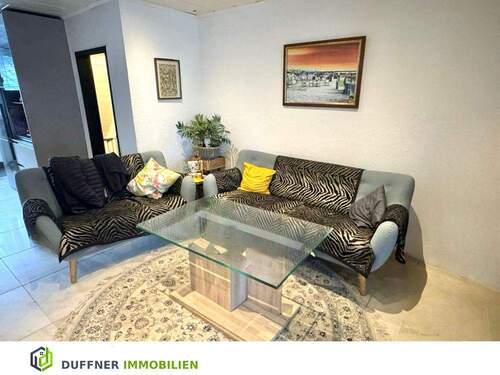 Wohnzimmer - 5 Zimmer Einfamilienhaus in Kiel