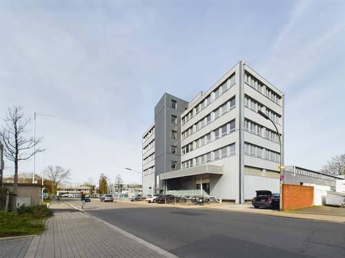 WWW.BOUWENS.DE - Büro zur Miete in Neuss