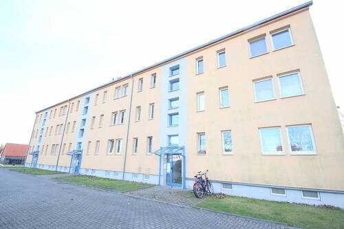 AnKaSa Immobilien GmbH_Investition_Kapitalanlage_R - 4 Zimmer Mehrfamilienhaus, Wohnhaus zum Kaufen in Jesewitz