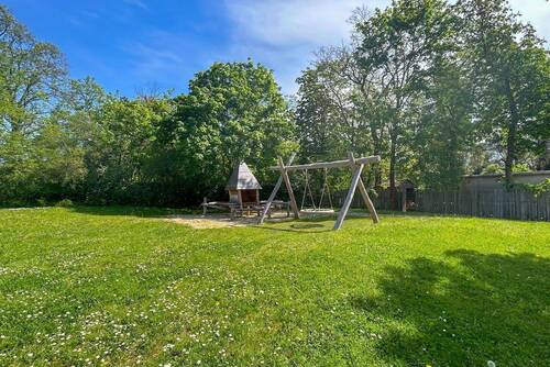 Spielplatz, Zaderastraße, Plauen - 5 Zimmer Etagenwohnung in Plauen