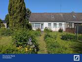 Haus vom Garten aus - Gemütliches Haus mit Ausbaumöglichkeit und tollem Garten