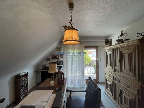 Büro Dachgeschoss mit Balkon - 
