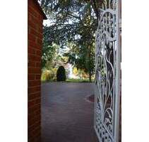 ***Luxuriöses Refugium mit Wellness-Oase, Pool & Teich – ca. 330 m² und stilvollem Wohnambiente*** - Berlin Französisch Buchholz