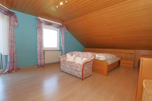 Schlafzimmer Dachgeschoss - 