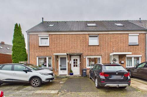 Außenansicht - Reihenmittelhaus mit 4 Zimmern und kleinem Garten - ruhig gelegen in Nordhorn