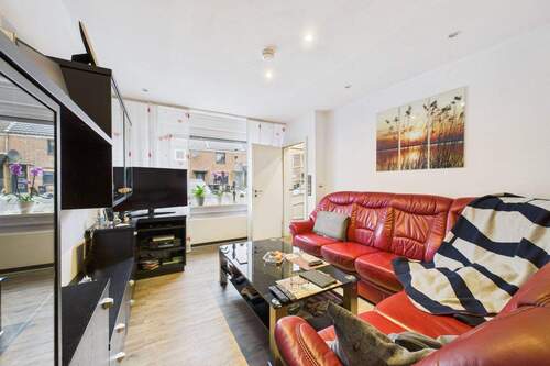 Wohnzimmer - 4 Zimmer Reihenmittelhaus zum Kaufen in Nordhorn