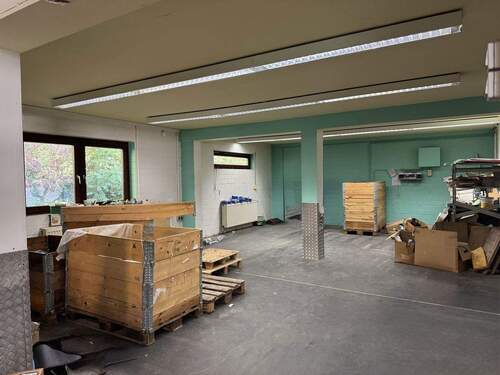 Produktionshalle (Decke 2,5 m) - 