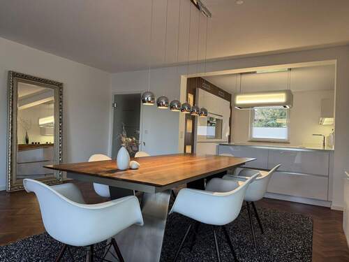 Wohn-/Esszimmer und Küche - Halle zum Kaufen in Sarstedt