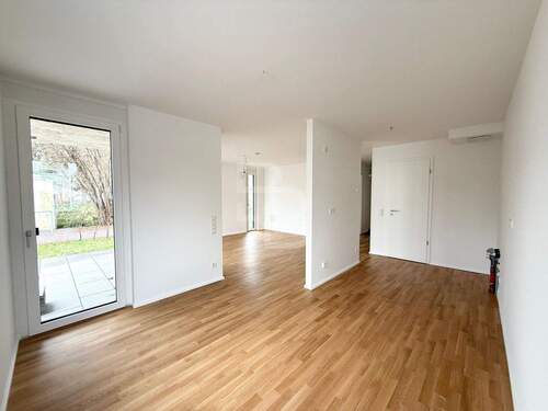 Essbereich mit offner Küche - Ruhige Lage und Neubauflair ab sofort genießen!