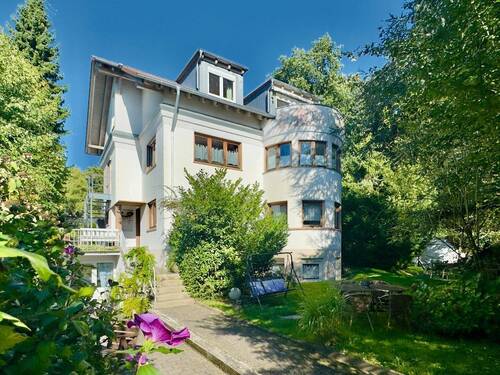 Gebäudeansicht - 1 Zimmer Mehrfamilienhaus, Wohnhaus zum Kaufen in Friedrichshafen