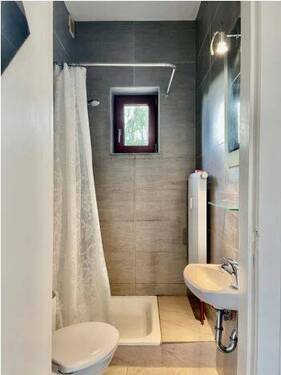 EG_ETW_hinten_Bad.JPG - 