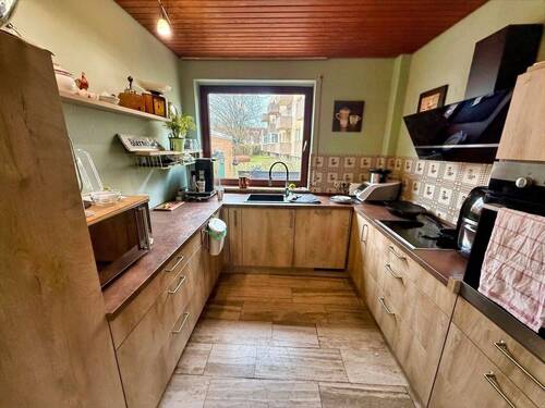 Küche (kann gegen Aufpreis übernommen werden) - 4 Zimmer Bungalow in Hannover