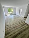 Wohnzimmer - Gemütliches Nest - Möbel rein - glücklich sein!!
