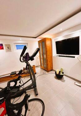 Kellerbar oder Büronutzung - 