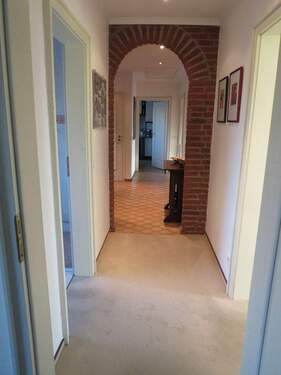 Flur - 4 Zimmer Doppelhaushälfte in Garbsen