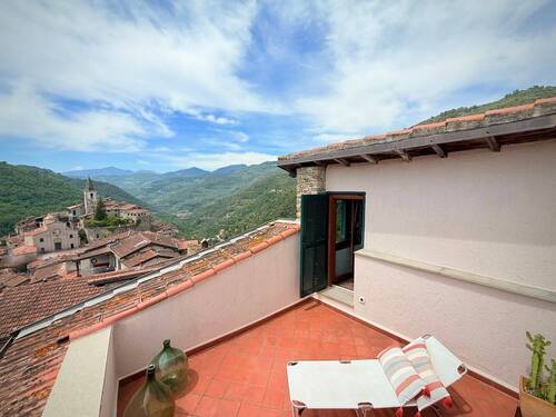 AP_1017_TERRA ITALIA IMMOBILIEN_LIGURIEN_APRICALE_ - Etagenwohnung mit 154,00 m&sup2; in Apricale zum Kaufen
