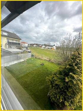 Blick zum Gartenanteil - Etagenwohnung mit 85,00 m&sup2; in Vohburg an der Donau zur Miete