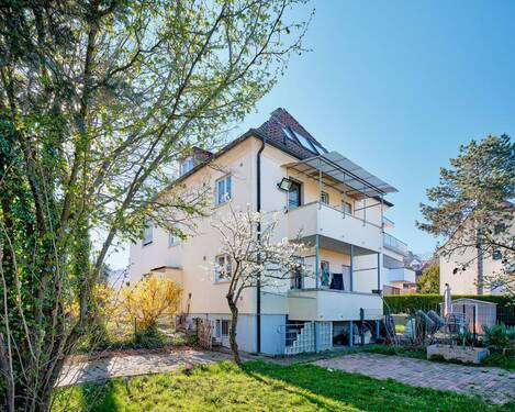 Rückansicht - 7 Zimmer Mehrfamilienhaus, Wohnhaus zum Kaufen in Stuttgart