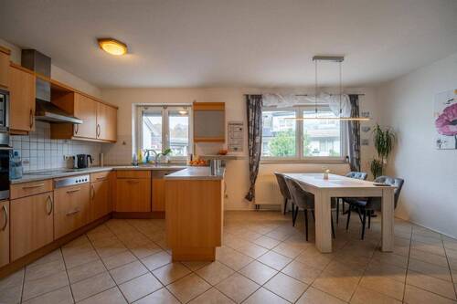 Küche & Esszimmer - 