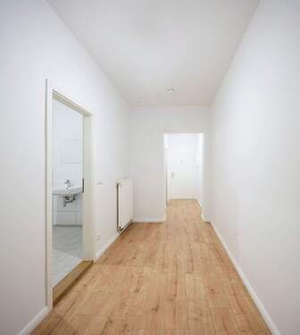 Flur- - Etagenwohnung mit 75,90 m&sup2; in Berlin zum Kaufen