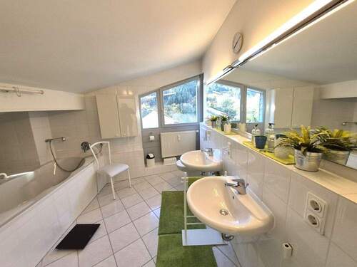 Bad mit Fußbodenheizung - 