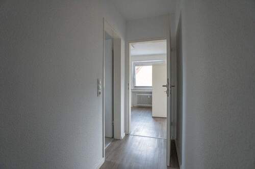 Seitlicher Flur - 