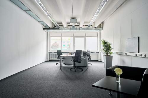 Bürofläche - Büro zur Miete in Frickenhausen