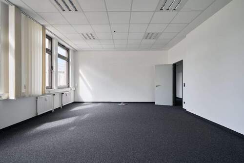 Bürofläche EG - Büro in Nürnberg