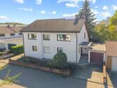 Ansicht von Norden mit Garage - 7 Zimmer Einfamilienhaus in Uhldingen-Mühlhofen